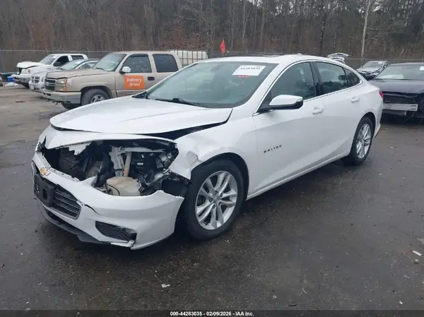 1G1ZD5ST2JF122754 2018 CHEVROLET MALIBU - Image 2