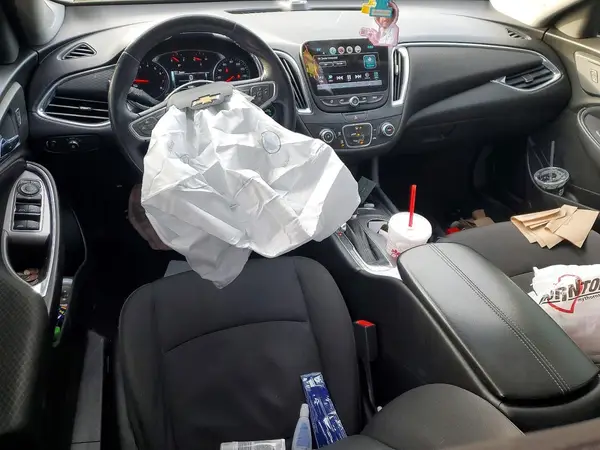 1G1ZD5ST2JF124374 2018 CHEVROLET MALIBU - Image 8