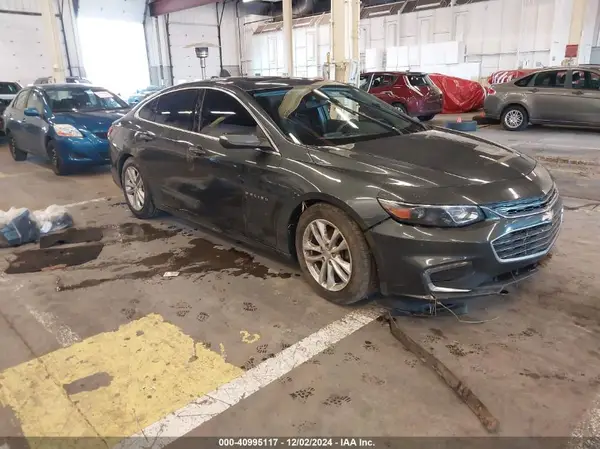 1G1ZD5ST2JF125430 2018 CHEVROLET MALIBU - Image 1