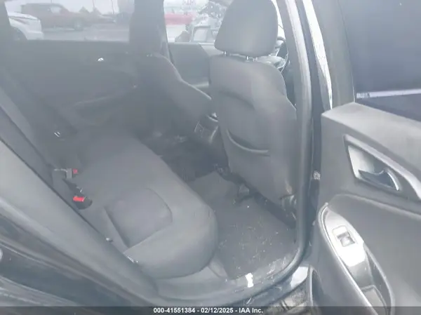 1G1ZD5ST2JF127615 2018 CHEVROLET MALIBU - Image 8