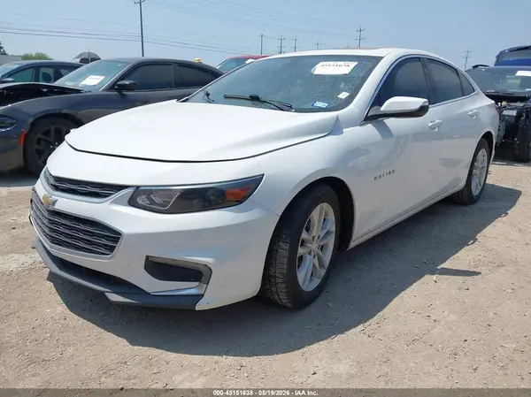 1G1ZD5ST2JF129168 2018 CHEVROLET MALIBU - Image 2