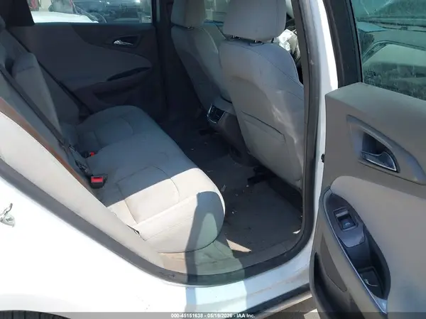 1G1ZD5ST2JF129168 2018 CHEVROLET MALIBU - Image 8