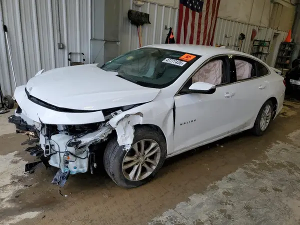 1G1ZD5ST2JF129882 2018 CHEVROLET MALIBU - Image 1