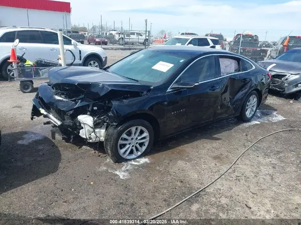 1G1ZD5ST2JF134385 2018 CHEVROLET MALIBU - Image 2
