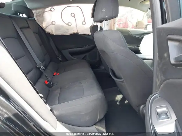 1G1ZD5ST2JF134385 2018 CHEVROLET MALIBU - Image 8
