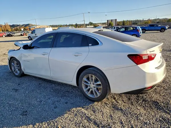 1G1ZD5ST2JF134581 2018 CHEVROLET MALIBU - Image 2