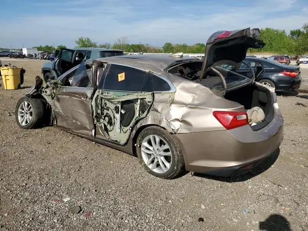1G1ZD5ST2JF134774 2018 CHEVROLET MALIBU - Image 2