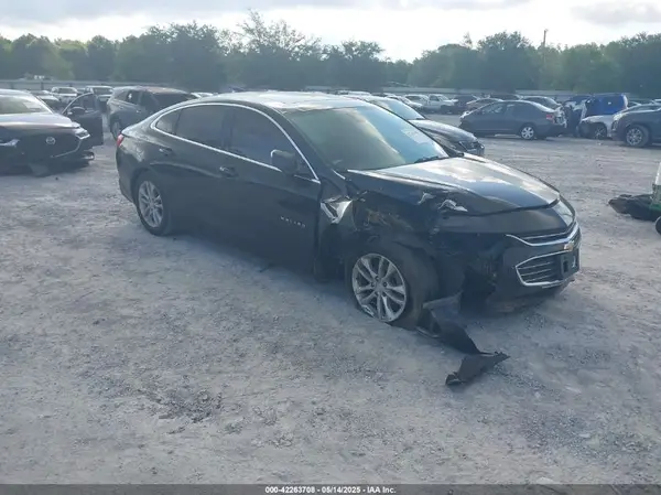 1G1ZD5ST2JF135939 2018 CHEVROLET MALIBU - Image 1