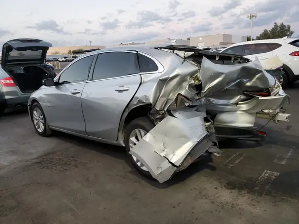 1G1ZD5ST2JF139344 2018 CHEVROLET MALIBU - Image 2