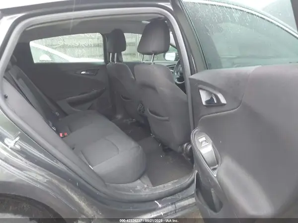 1G1ZD5ST2JF140963 2018 CHEVROLET MALIBU - Image 8