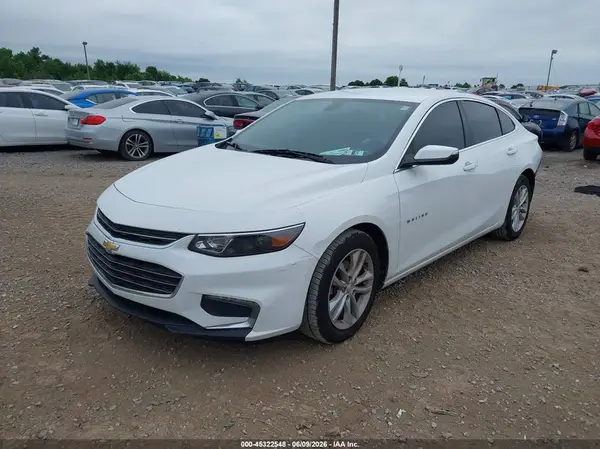 1G1ZD5ST2JF142325 2018 CHEVROLET MALIBU - Image 2