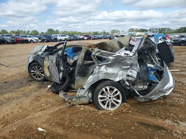 1G1ZD5ST2JF143765 2018 CHEVROLET MALIBU - Image 2