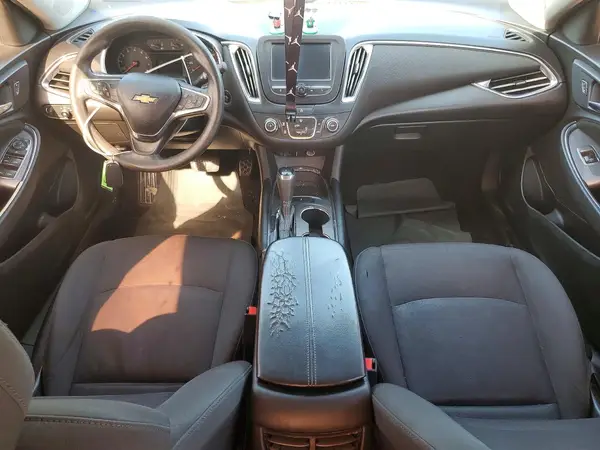1G1ZD5ST2JF150165 2018 CHEVROLET MALIBU - Image 8