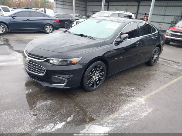 1G1ZD5ST2JF150294 2018 CHEVROLET MALIBU - Image 2