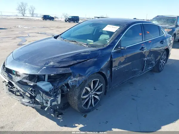 1G1ZD5ST2JF154684 2018 CHEVROLET MALIBU - Image 2