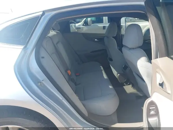 1G1ZD5ST2JF157620 2018 CHEVROLET MALIBU - Image 8