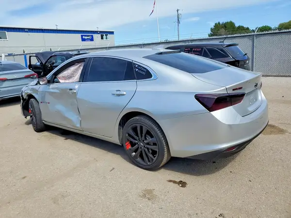 1G1ZD5ST2JF158654 2018 CHEVROLET MALIBU - Image 2
