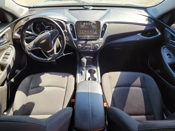 1G1ZD5ST2JF158802 2018 CHEVROLET MALIBU - Image 8