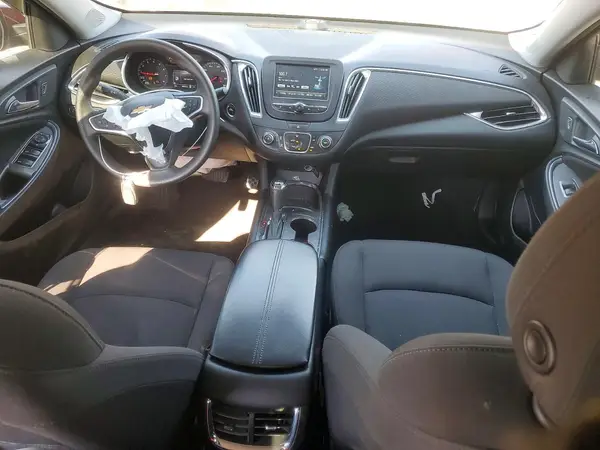 1G1ZD5ST2JF159030 2018 CHEVROLET MALIBU - Image 8