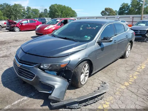 1G1ZD5ST2JF160114 2018 CHEVROLET MALIBU - Image 2