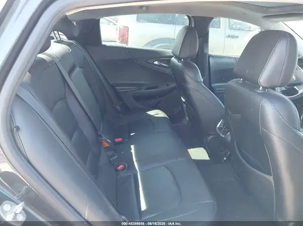 1G1ZD5ST2JF161540 2018 CHEVROLET MALIBU - Image 8