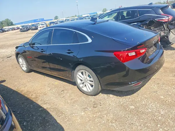 1G1ZD5ST2JF162963 2018 CHEVROLET MALIBU - Image 2