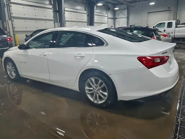 1G1ZD5ST2JF163353 2018 CHEVROLET MALIBU - Image 2