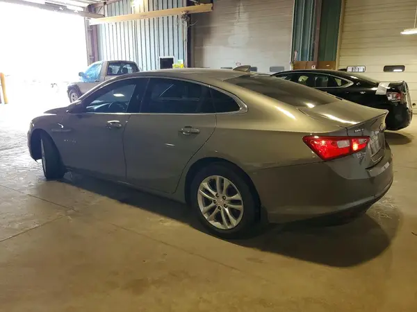 1G1ZD5ST2JF163661 2018 CHEVROLET MALIBU - Image 2