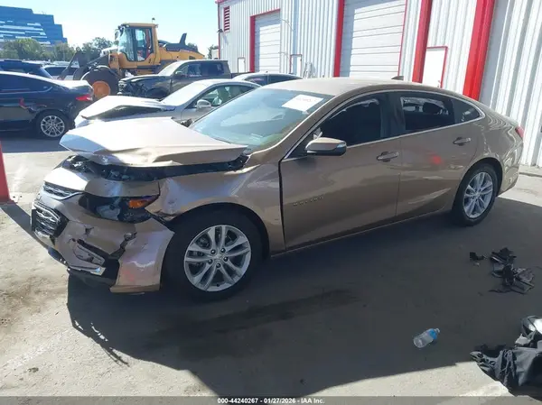1G1ZD5ST2JF166284 2018 CHEVROLET MALIBU - Image 2
