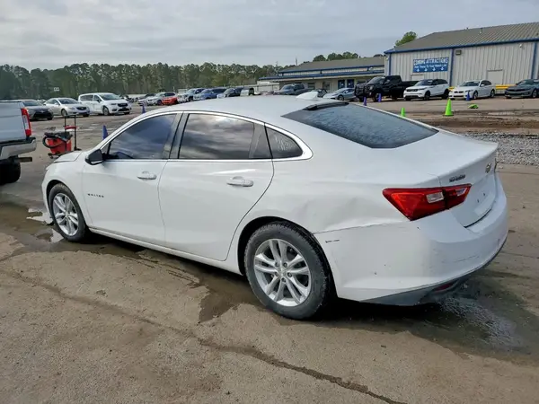 1G1ZD5ST2JF168701 2018 CHEVROLET MALIBU - Image 2