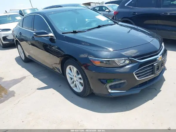 1G1ZD5ST2JF172022 2018 CHEVROLET MALIBU - Image 1