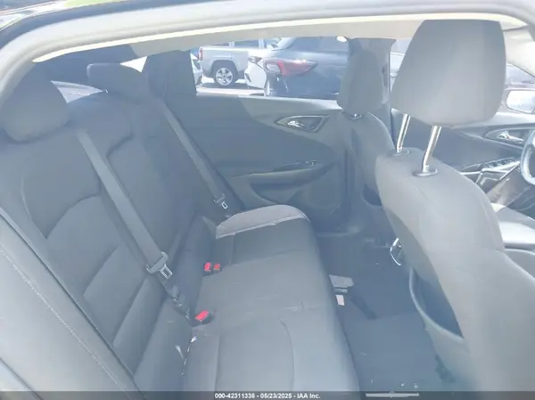1G1ZD5ST2JF172022 2018 CHEVROLET MALIBU - Image 8