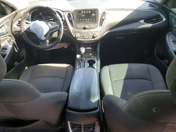 1G1ZD5ST2JF172201 2018 CHEVROLET MALIBU - Image 8