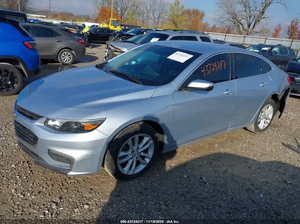 1G1ZD5ST2JF174269 2018 CHEVROLET MALIBU - Image 2
