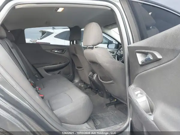 1G1ZD5ST2JF180413 2018 CHEVROLET MALIBU - Image 8