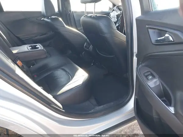 1G1ZD5ST2JF185160 2018 CHEVROLET MALIBU - Image 8