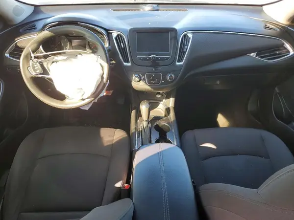 1G1ZD5ST2JF185742 2018 CHEVROLET MALIBU - Image 8