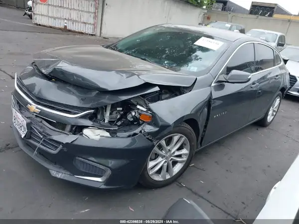 1G1ZD5ST2JF186132 2018 CHEVROLET MALIBU - Image 2