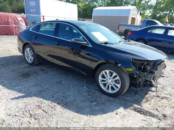 1G1ZD5ST2JF186633 2018 CHEVROLET MALIBU - Image 1