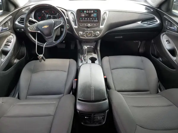 1G1ZD5ST2JF188205 2018 CHEVROLET MALIBU - Image 8