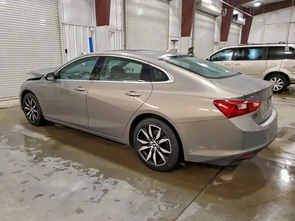 1G1ZD5ST2JF192254 2018 CHEVROLET MALIBU - Image 2
