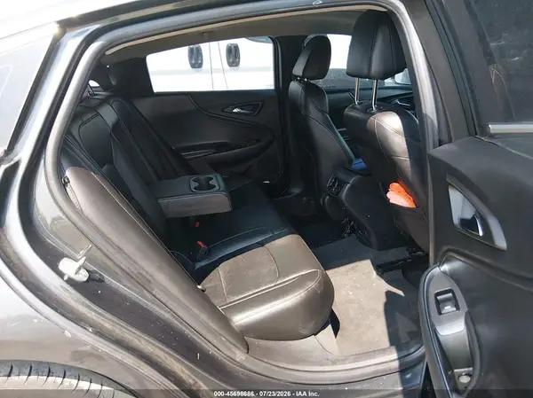 1G1ZD5ST2JF200644 2018 CHEVROLET MALIBU - Image 8