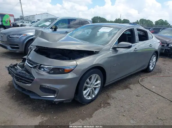 1G1ZD5ST2JF208033 2018 CHEVROLET MALIBU - Image 2