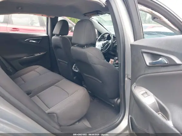 1G1ZD5ST2JF208033 2018 CHEVROLET MALIBU - Image 8