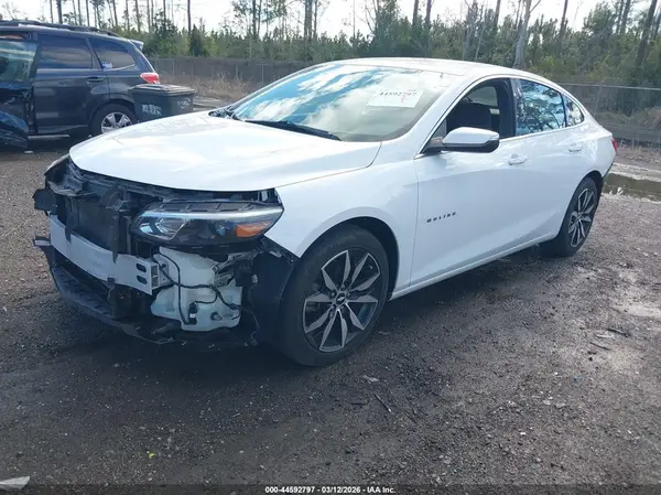1G1ZD5ST2JF208596 2018 CHEVROLET MALIBU - Image 2