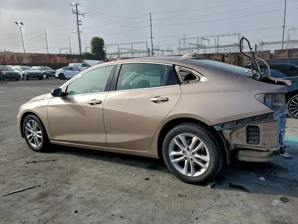 1G1ZD5ST2JF210378 2018 CHEVROLET MALIBU - Image 2