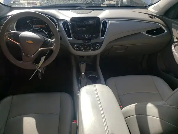 1G1ZD5ST2JF212809 2018 CHEVROLET MALIBU - Image 8