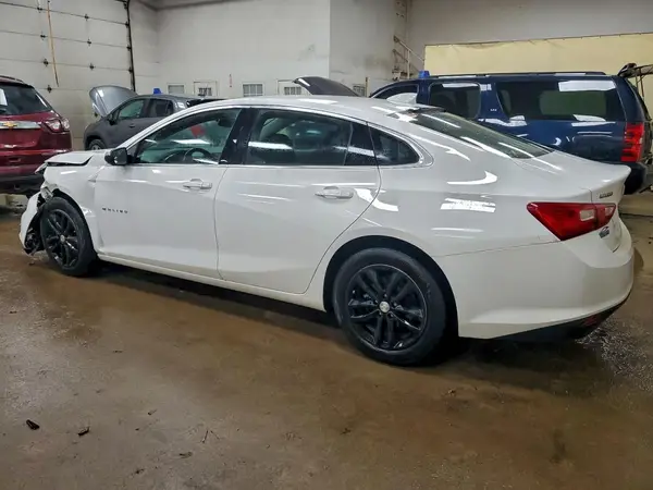 1G1ZD5ST2JF216360 2018 CHEVROLET MALIBU - Image 2