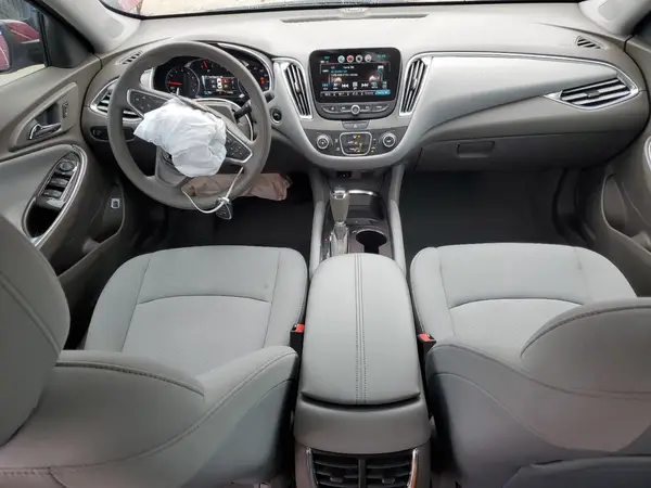 1G1ZD5ST2JF218450 2018 CHEVROLET MALIBU - Image 8
