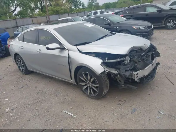 1G1ZD5ST2JF218688 2018 CHEVROLET MALIBU - Image 1